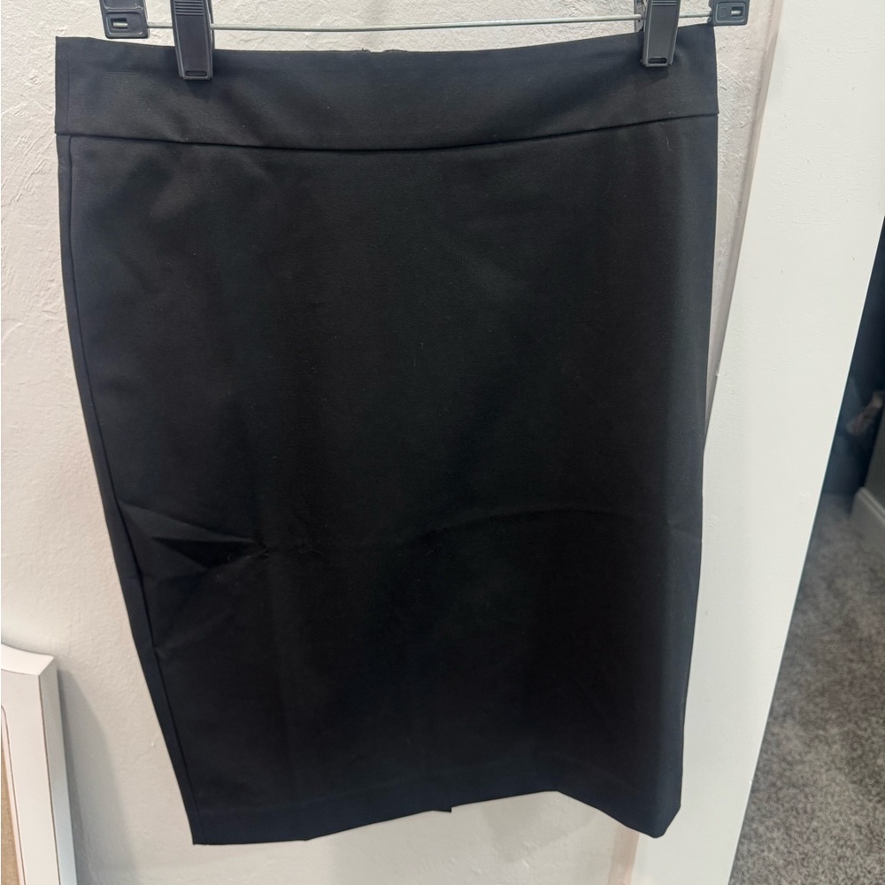 Ann Taylor Factory Black Pencil Skirt NWOT